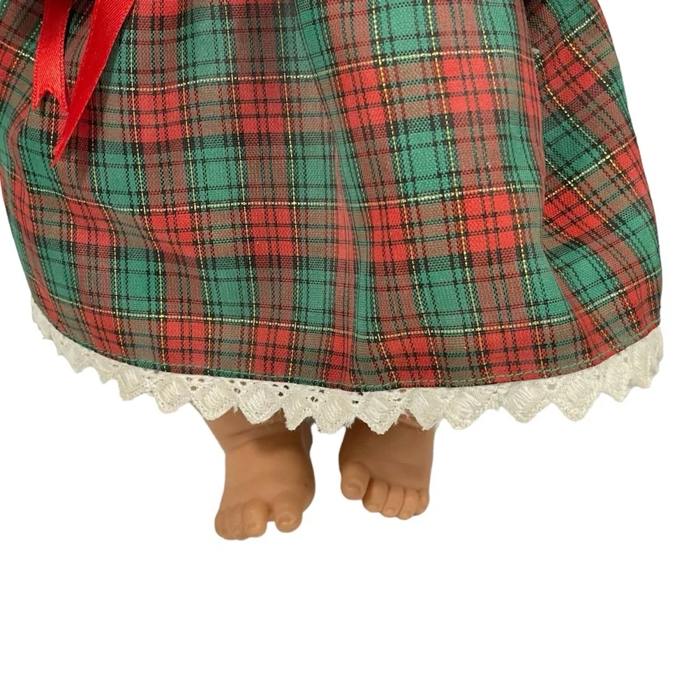 Baby So Beautiful 1995 Blonde Hair Green/Hazel Eyes Plaid Tartan Dress Doll 14”